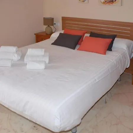 Apartamento Casa Patio Palmeras 1 Y 2 *