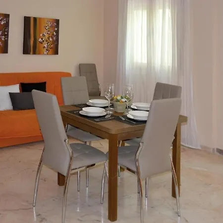 Casa Patio Palmeras 1 شقة *